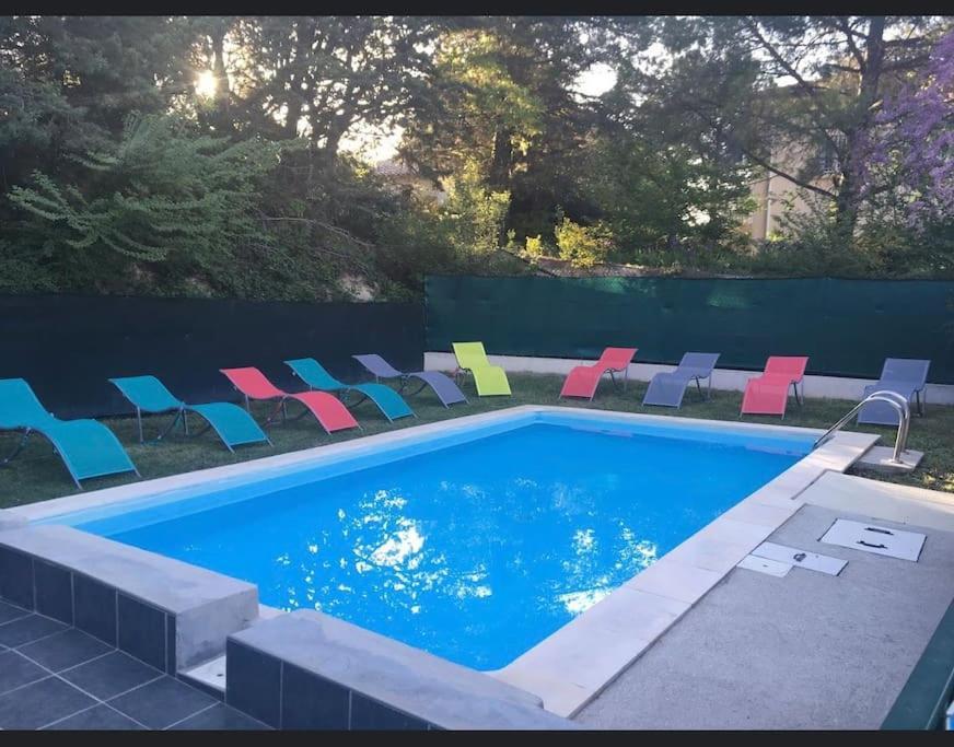 אקס-אן-פרובאנס Charmant Studio Le Clos D'Aix Parking Prive Gratuit Et Piscine מראה חיצוני תמונה